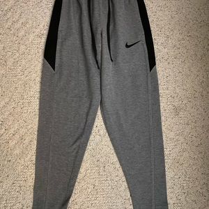 Nike Joggers